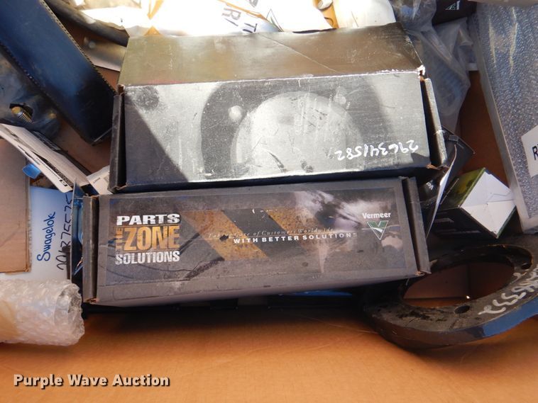 image for item DN1261 Vermeer  parts