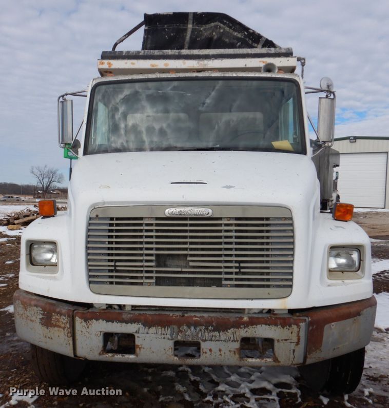 image for item DN2681 1998 Freightliner FL80  dump truck