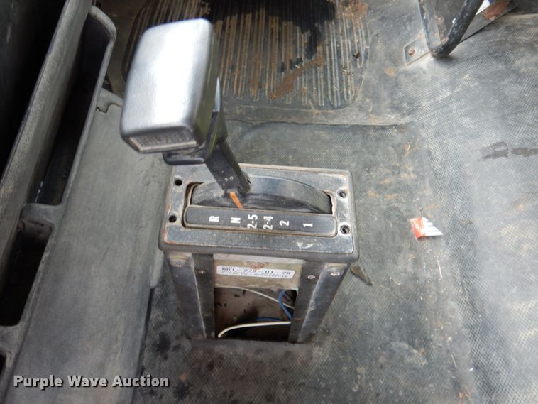 image for item DN2681 1998 Freightliner FL80  dump truck