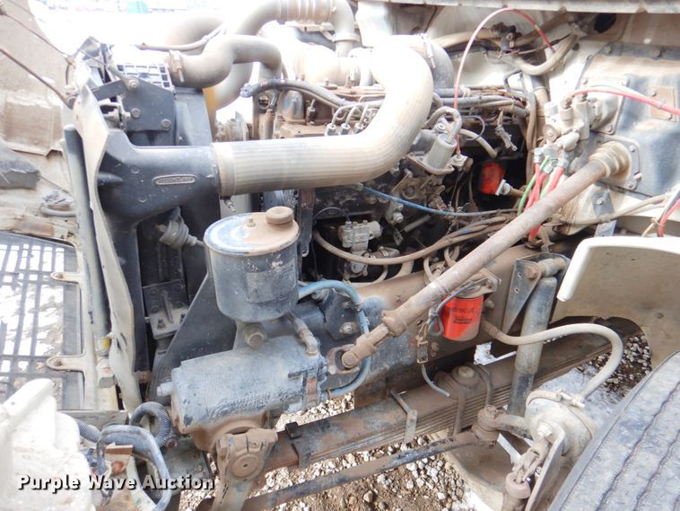 image for item DN2681 1998 Freightliner FL80  dump truck