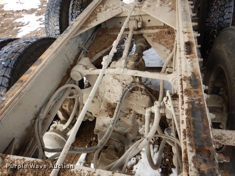 image for item DN2681 1998 Freightliner FL80  dump truck