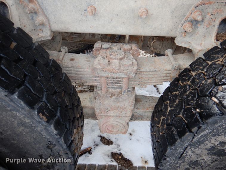 image for item DN2681 1998 Freightliner FL80  dump truck