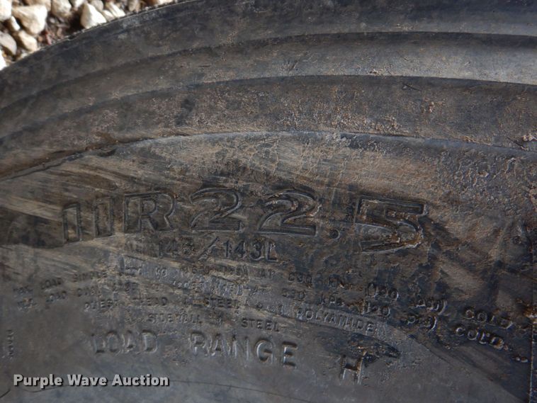 image for item DN2681 1998 Freightliner FL80  dump truck