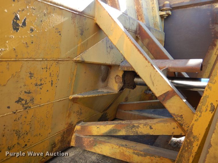 image for item DN2692 Clark 290M  conventional scraper