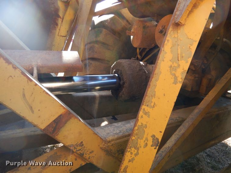 image for item DN2692 Clark 290M  conventional scraper