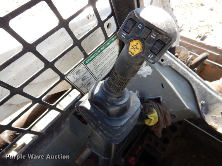 image for item DN2708 2016 Bobcat T550  tracked skid steer loader