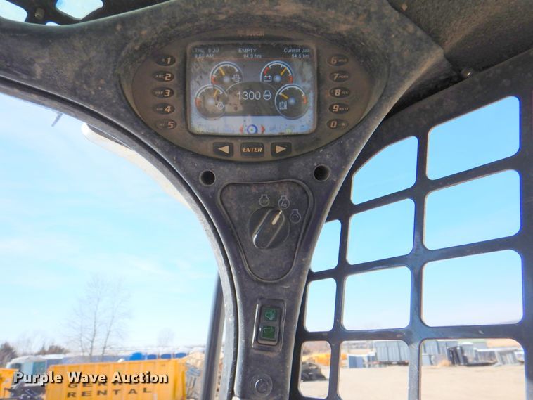 image for item DN2708 2016 Bobcat T550  tracked skid steer loader