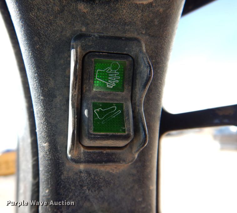 image for item DN2708 2016 Bobcat T550  tracked skid steer loader