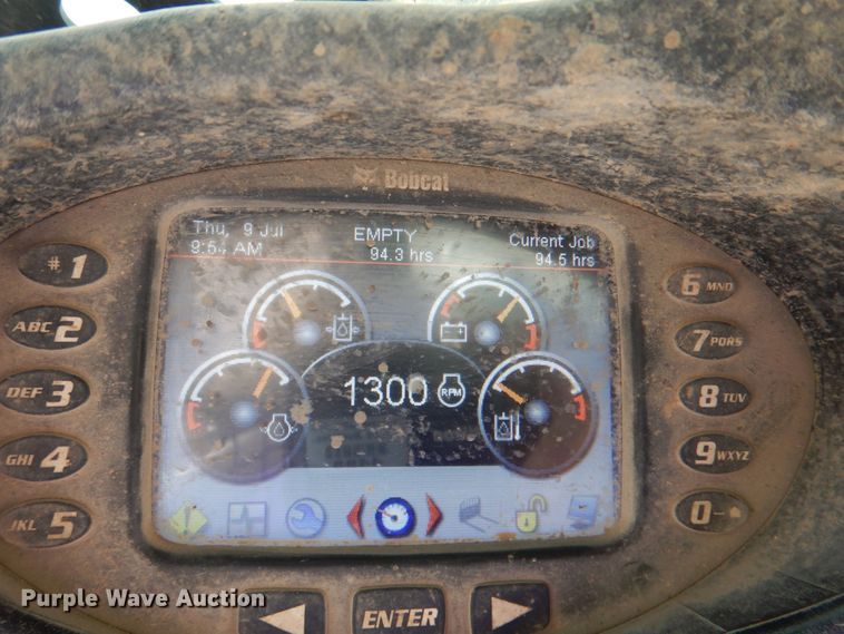 image for item DN2708 2016 Bobcat T550  tracked skid steer loader