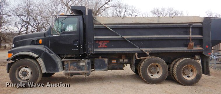 image for item DN2716 2001 Sterling LT8500  dump truck