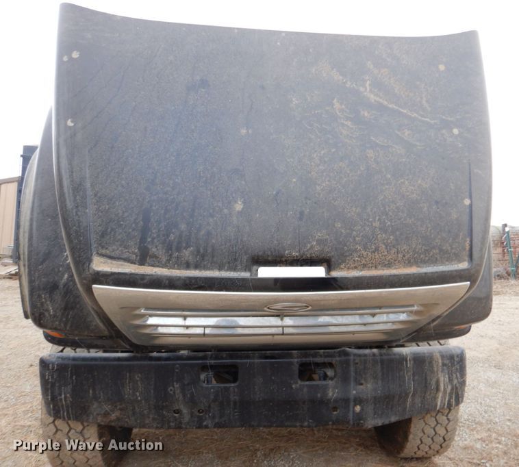 image for item DN2716 2001 Sterling LT8500  dump truck