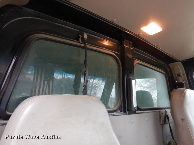 image for item DN2716 2001 Sterling LT8500  dump truck