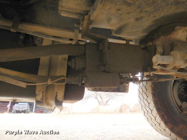 image for item DN2716 2001 Sterling LT8500  dump truck