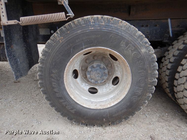 image for item DN2716 2001 Sterling LT8500  dump truck