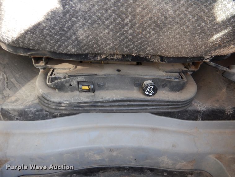 image for item DN2719 2011 Caterpillar 289C  tracked skid steer loader