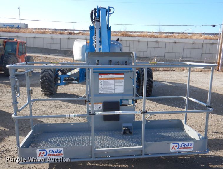 image for item DN2721 2009 Genie Z135  boom lift