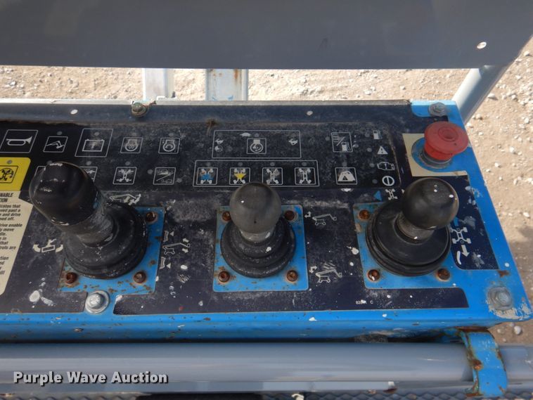 image for item DN2721 2009 Genie Z135  boom lift