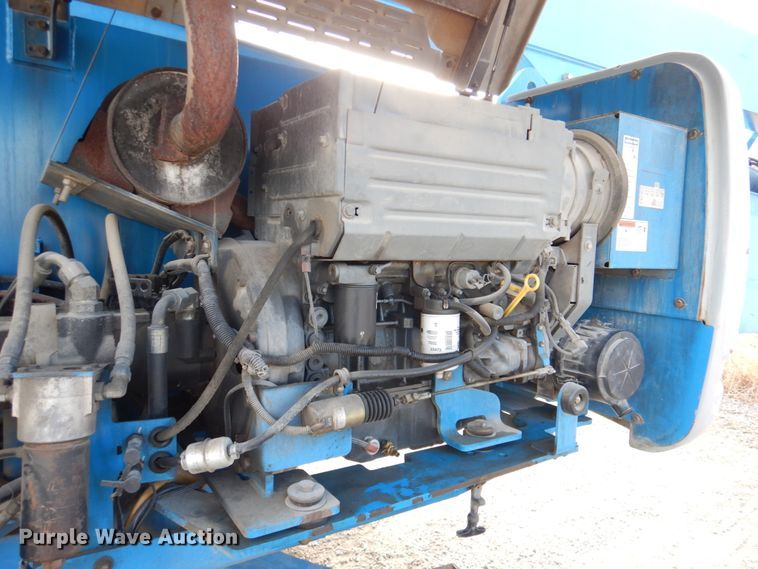image for item DN2721 2009 Genie Z135  boom lift