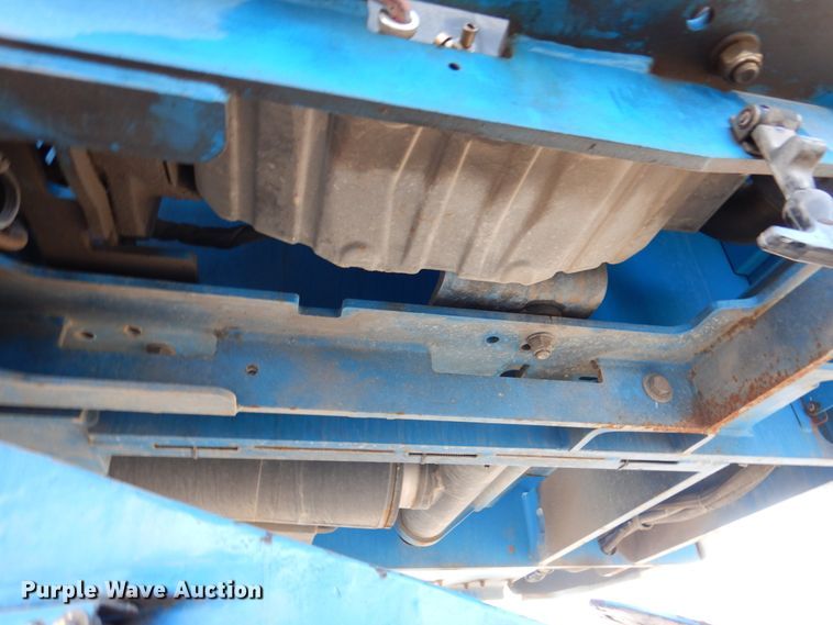 image for item DN2721 2009 Genie Z135  boom lift