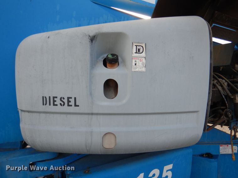 image for item DN2721 2009 Genie Z135  boom lift