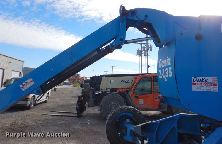 image for item DN2721 2009 Genie Z135  boom lift