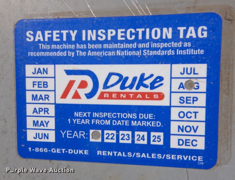 image for item DN2721 2009 Genie Z135  boom lift