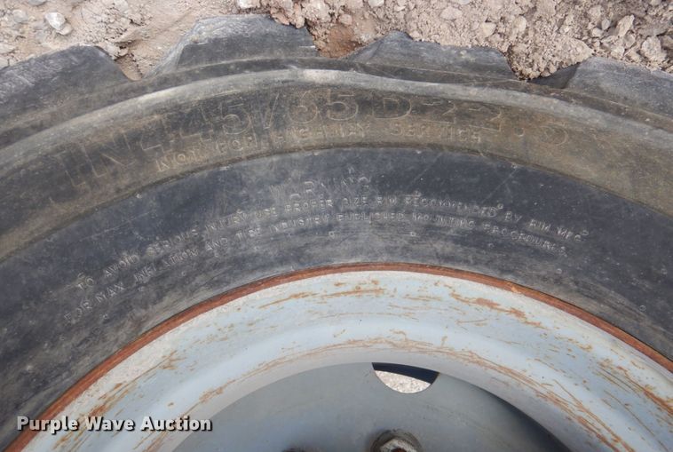 image for item DN2721 2009 Genie Z135  boom lift