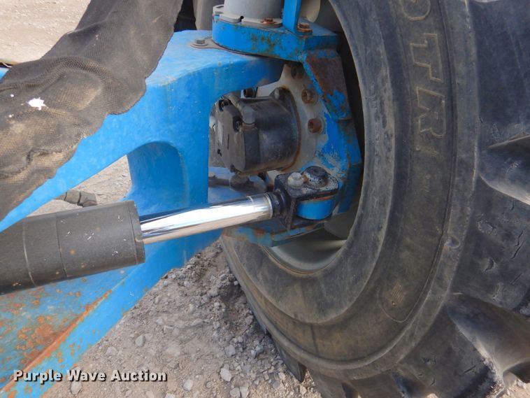 image for item DN2721 2009 Genie Z135  boom lift