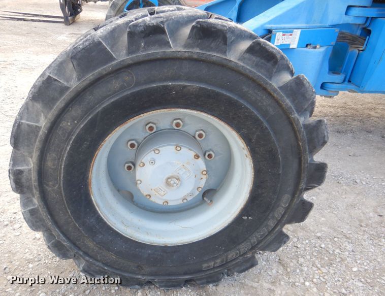 image for item DN2721 2009 Genie Z135  boom lift