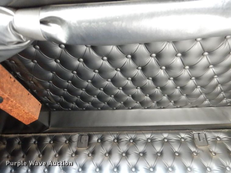 image for item DN2723 2005 Kenworth T800  semi truck