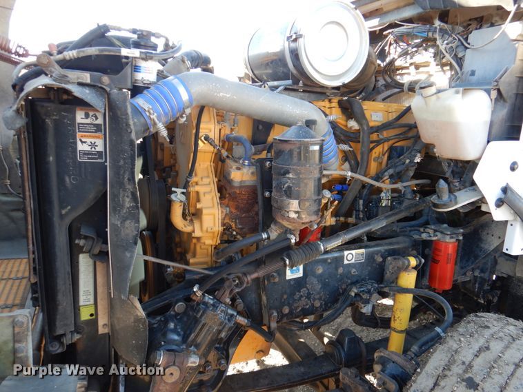 image for item DN2723 2005 Kenworth T800  semi truck