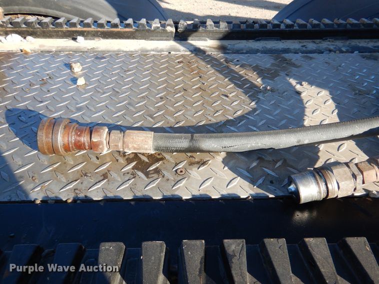 image for item DN2723 2005 Kenworth T800  semi truck