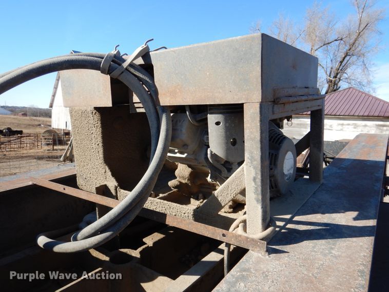 image for item DN2724 2004 Pitts  lowboy equipment trailer