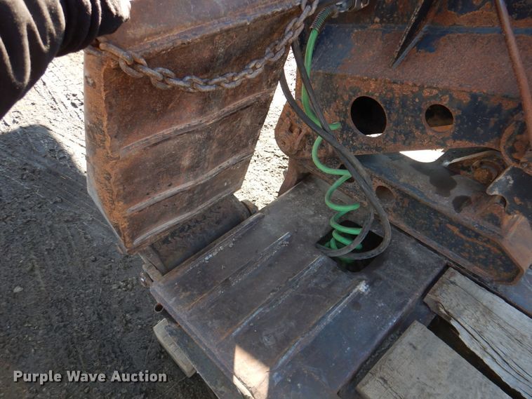 image for item DN2724 2004 Pitts  lowboy equipment trailer