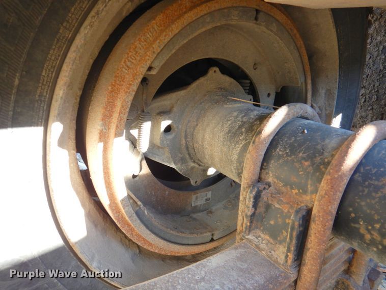 image for item DN2724 2004 Pitts  lowboy equipment trailer