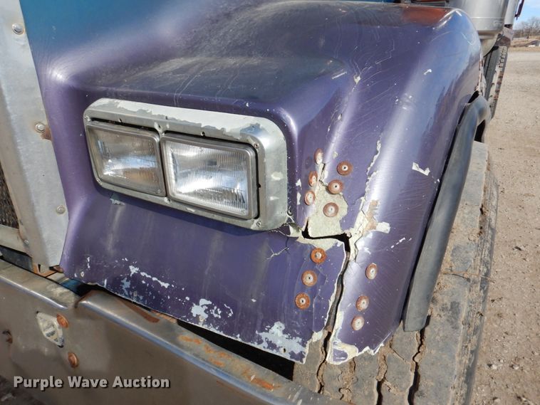 image for item DN2725 1995 Kenworth W900  dump truck