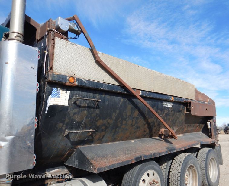 image for item DN2725 1995 Kenworth W900  dump truck