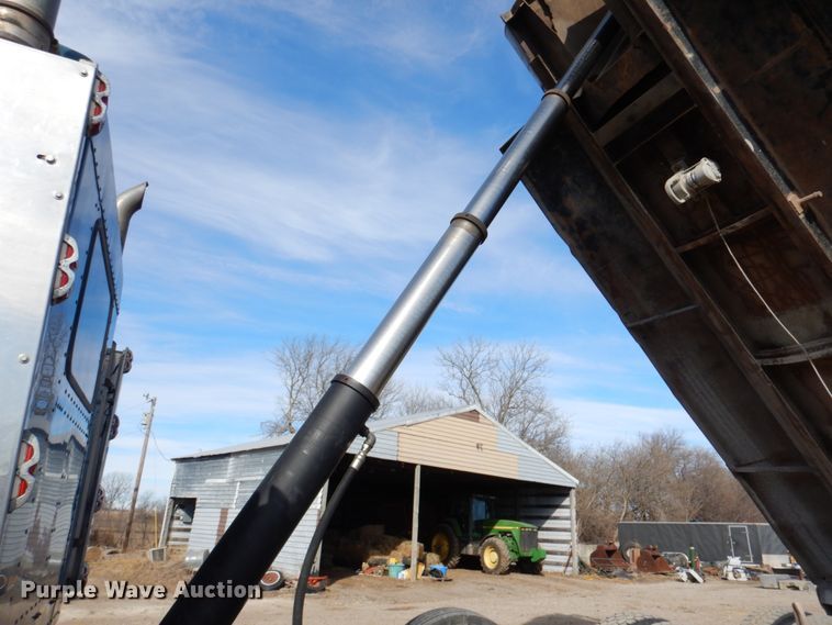 image for item DN2725 1995 Kenworth W900  dump truck