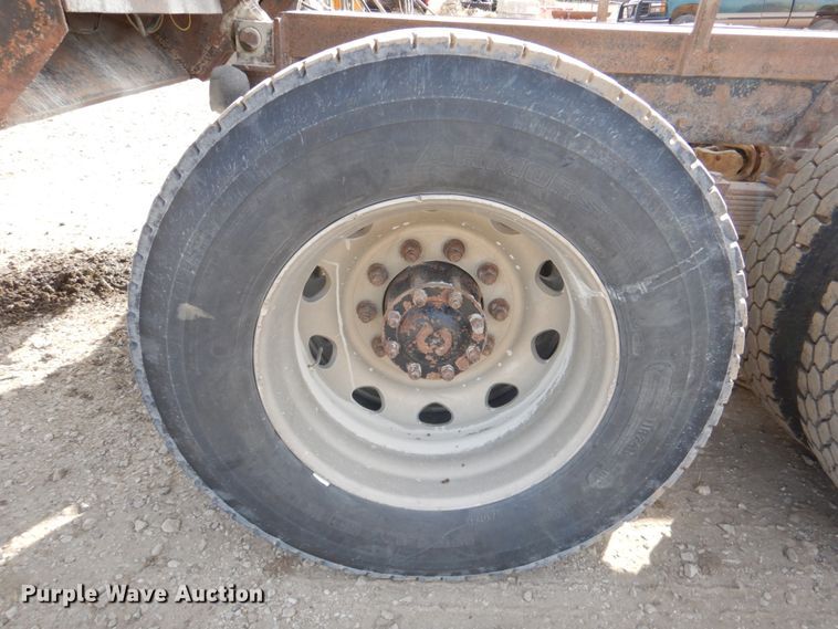 image for item DN2725 1995 Kenworth W900  dump truck