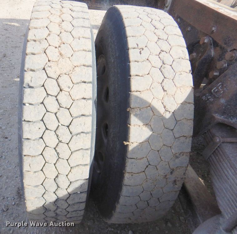 image for item DN2725 1995 Kenworth W900  dump truck