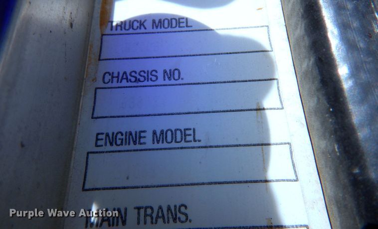 image for item DN2725 1995 Kenworth W900  dump truck