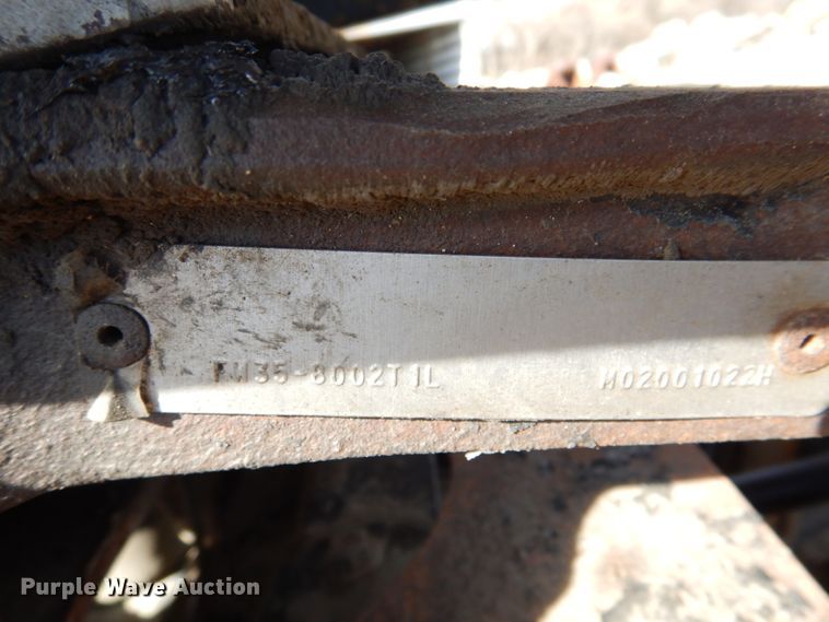 image for item DN2726 2003 Kenworth T800  semi truck