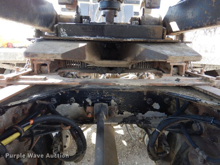 image for item DN2726 2003 Kenworth T800  semi truck