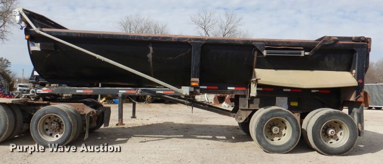 image for item DN2727 2000 Travis 2000  end dump trailer