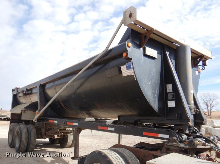 image for item DN2727 2000 Travis 2000  end dump trailer