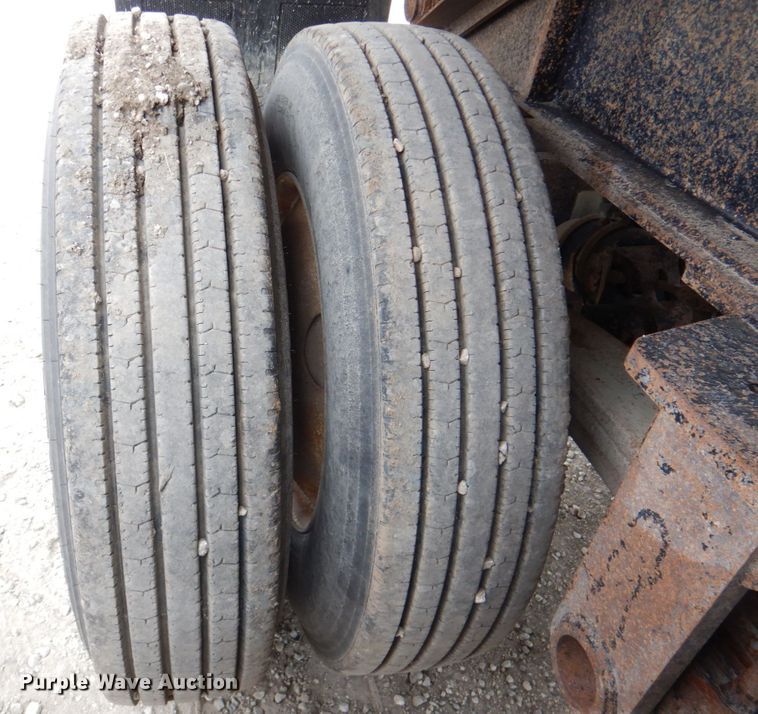 image for item DN2727 2000 Travis 2000  end dump trailer