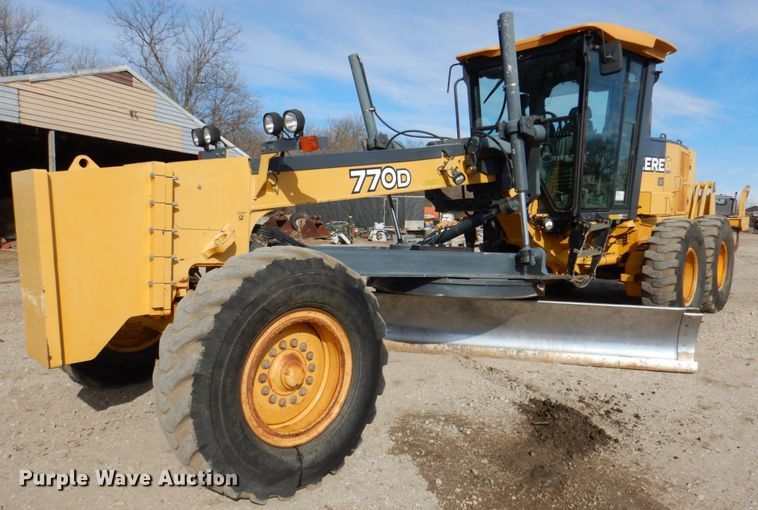 image for item DN2728 2009 John Deere 770D  motor grader