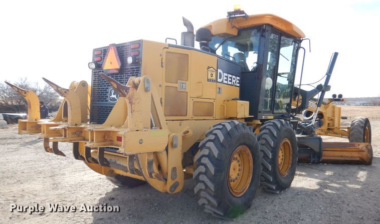 image for item DN2728 2009 John Deere 770D  motor grader