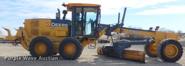 image for item DN2728 2009 John Deere 770D  motor grader