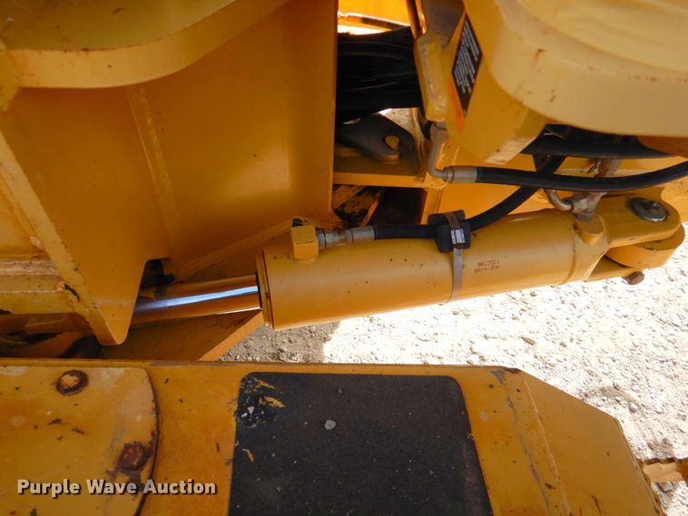 image for item DN2728 2009 John Deere 770D  motor grader